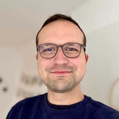 Niklas Karoly, Gründer von Nivero